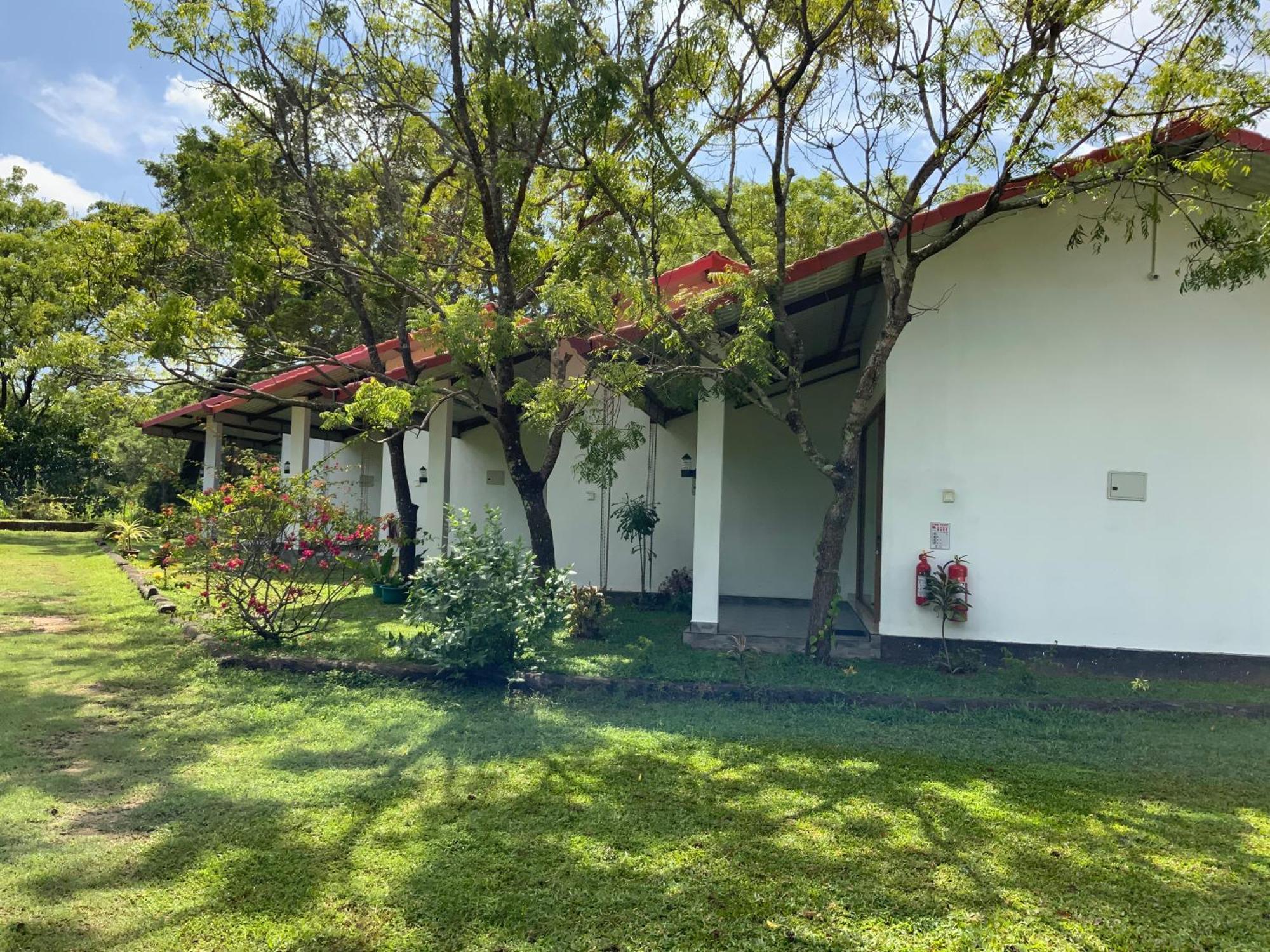 Nature Resort Polonnaruwa Exterior photo